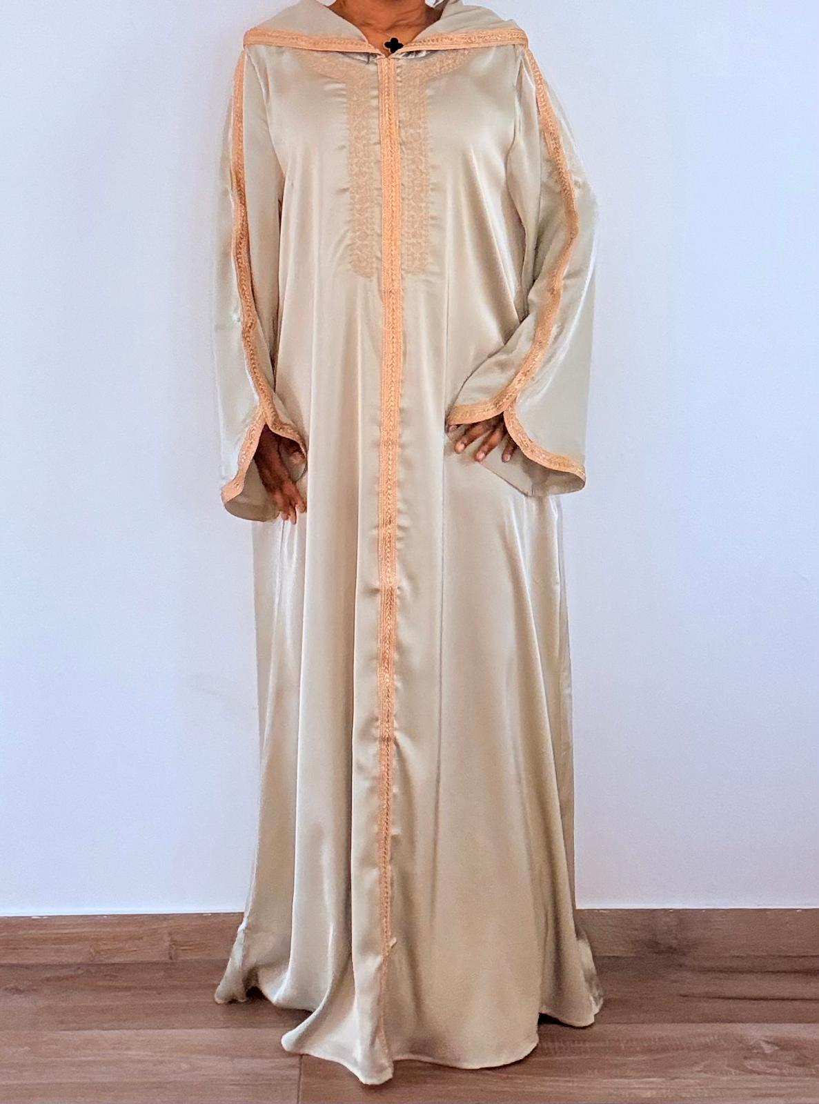 Jellaba beige satiné