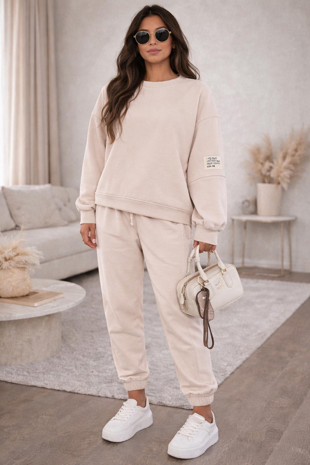 Ensemble décontracté sweat et pantalon