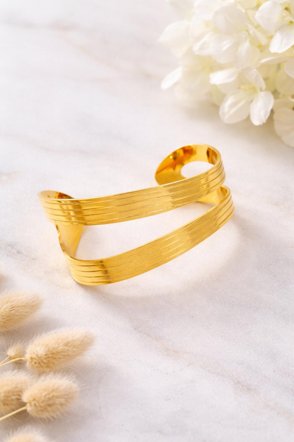 Bracelet Manchette Élégance Minimaliste