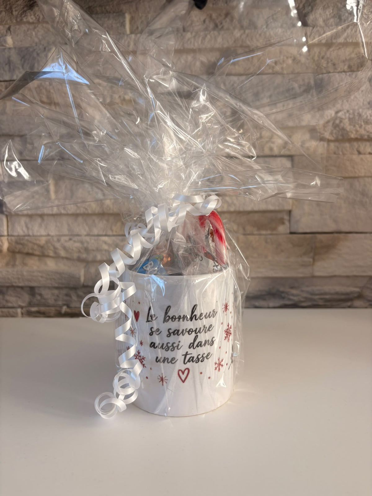 Tasse « Le bonheur se savoure aussi dans une tasse »  Édition Noël